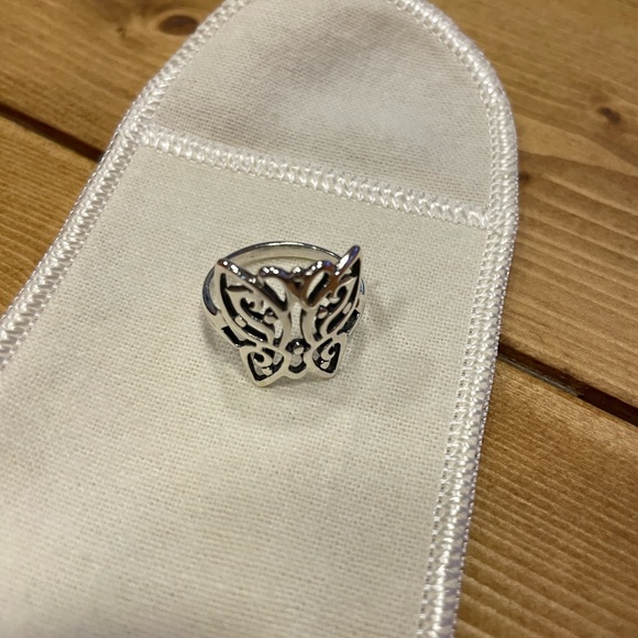 James Avery Retired/Rare Openwork Silver Butterfly Ring - Picture 3 of 4